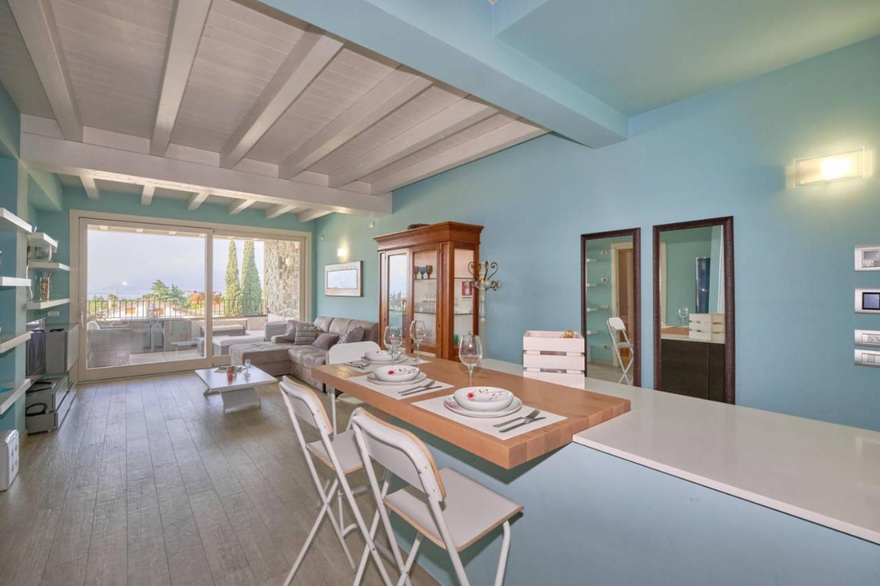 Warda B11 Apartment Desenzano del Garda Buitenkant foto