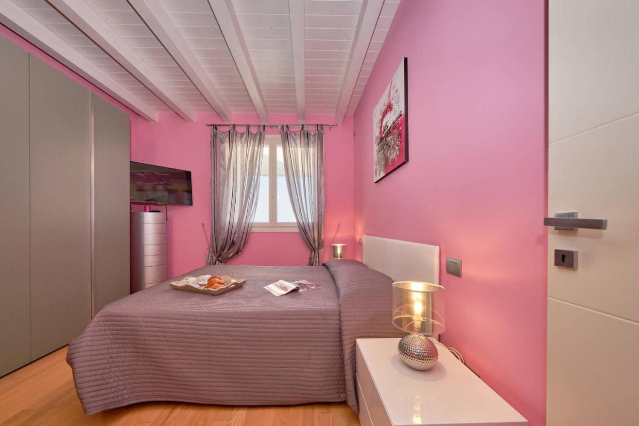 Warda B11 Apartment Desenzano del Garda Buitenkant foto