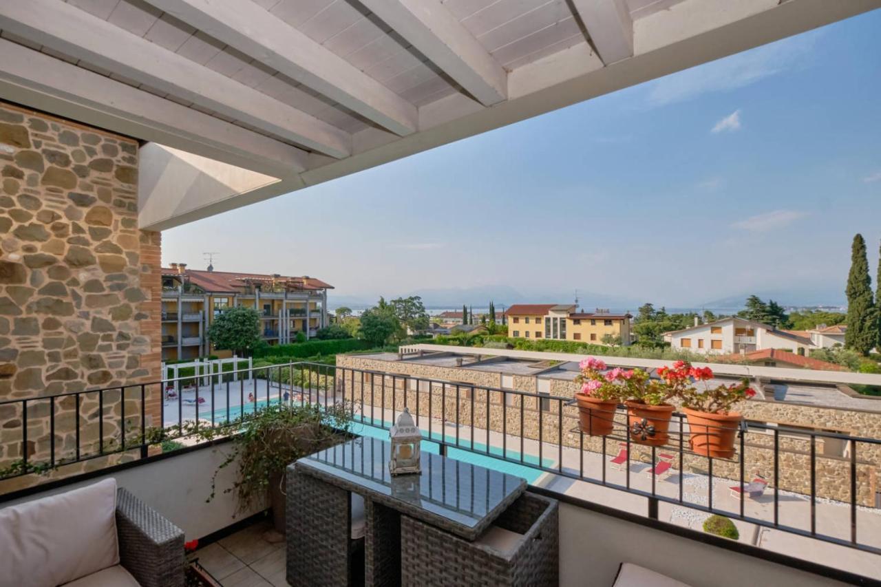 Warda B11 Apartment Desenzano del Garda Buitenkant foto
